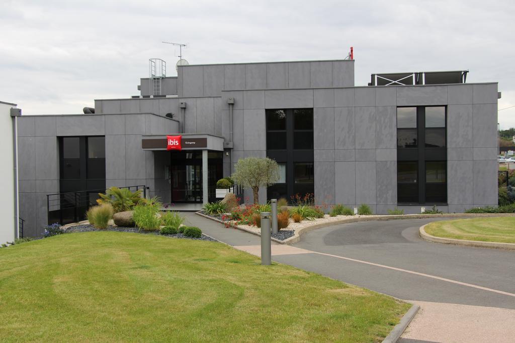 Hotel Ibis Guingamp Coeur De Bretagne Ploumagoar Exterior foto
